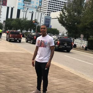 Meet your Posher, Deon